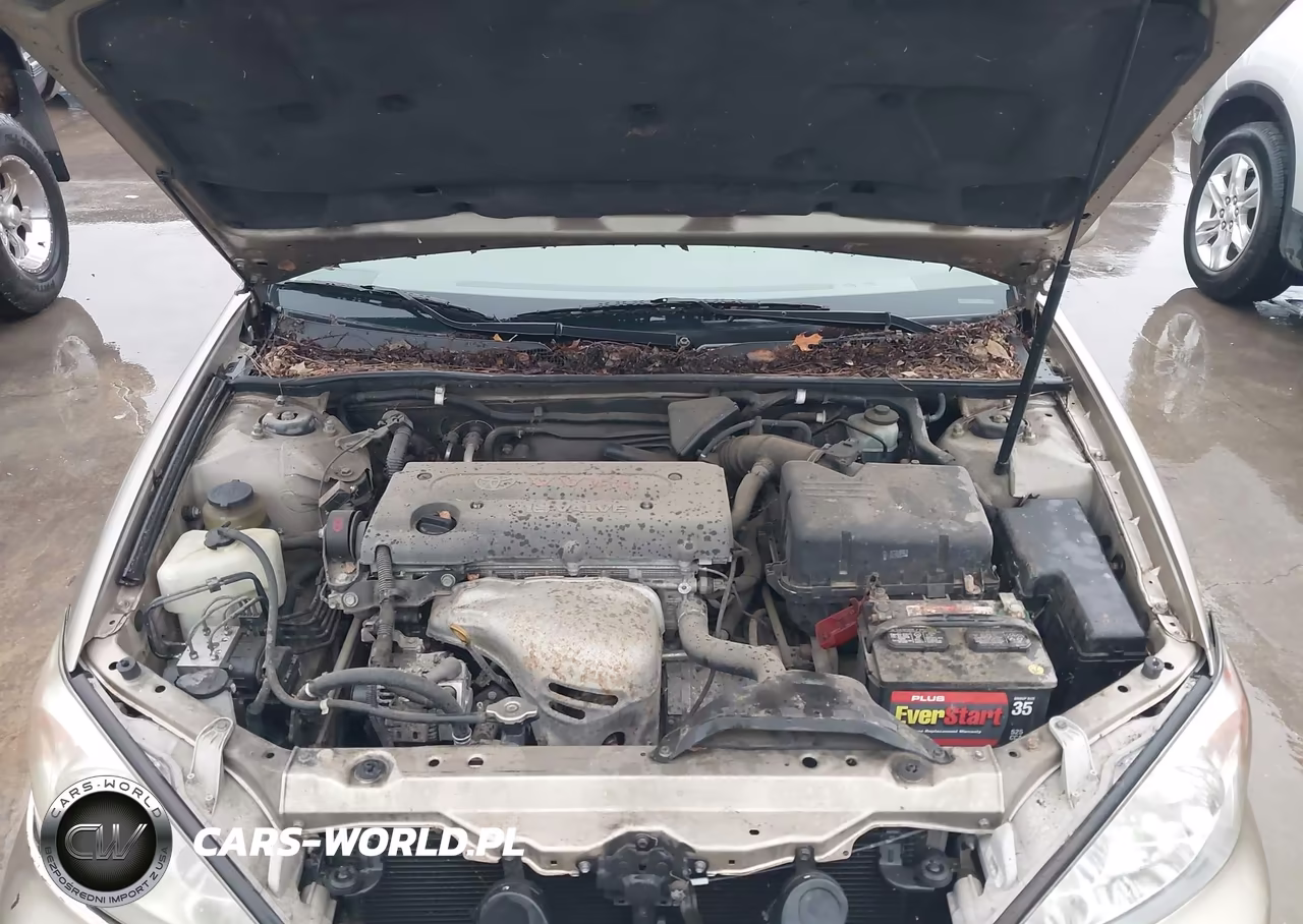 2003 Toyota Camry Le VIN:4T1BE30K23U149435 - 10