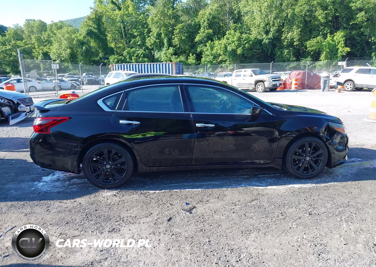 2017 Nissan Altima 2.5 Sr VIN:1N4AL3AP8HN360419 - 13
