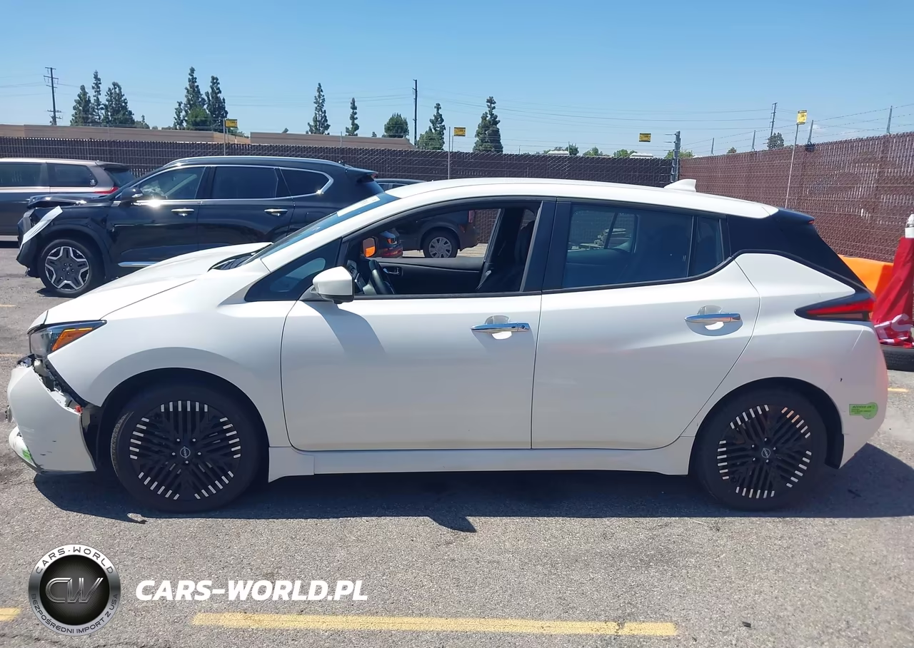 2023 Nissan Leaf Sv Plus 60 Kwh VIN:1N4CZ1CV2PC552016 - 14