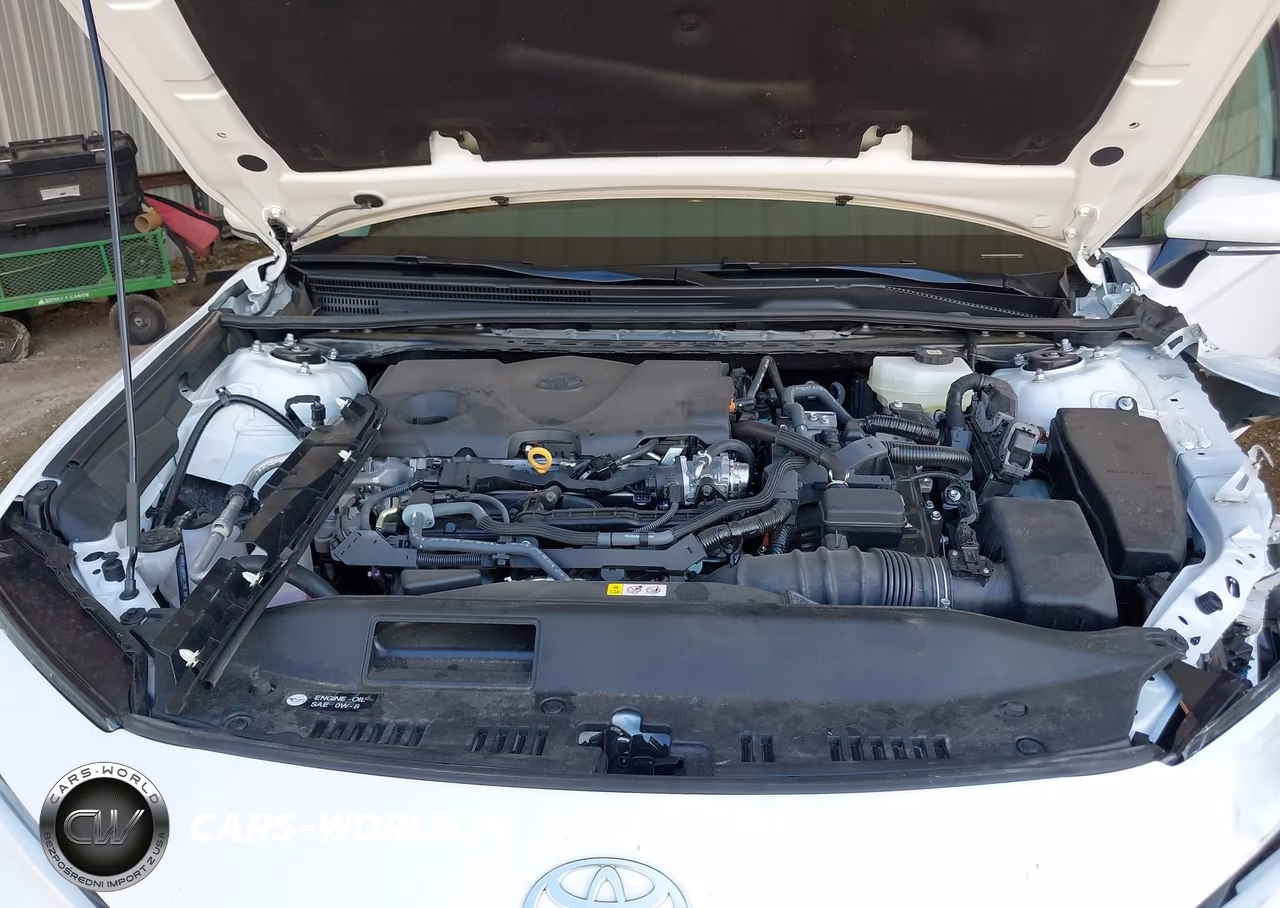 2026 Toyota Camry Le VIN:4T1DAACKXTU266930 - 10