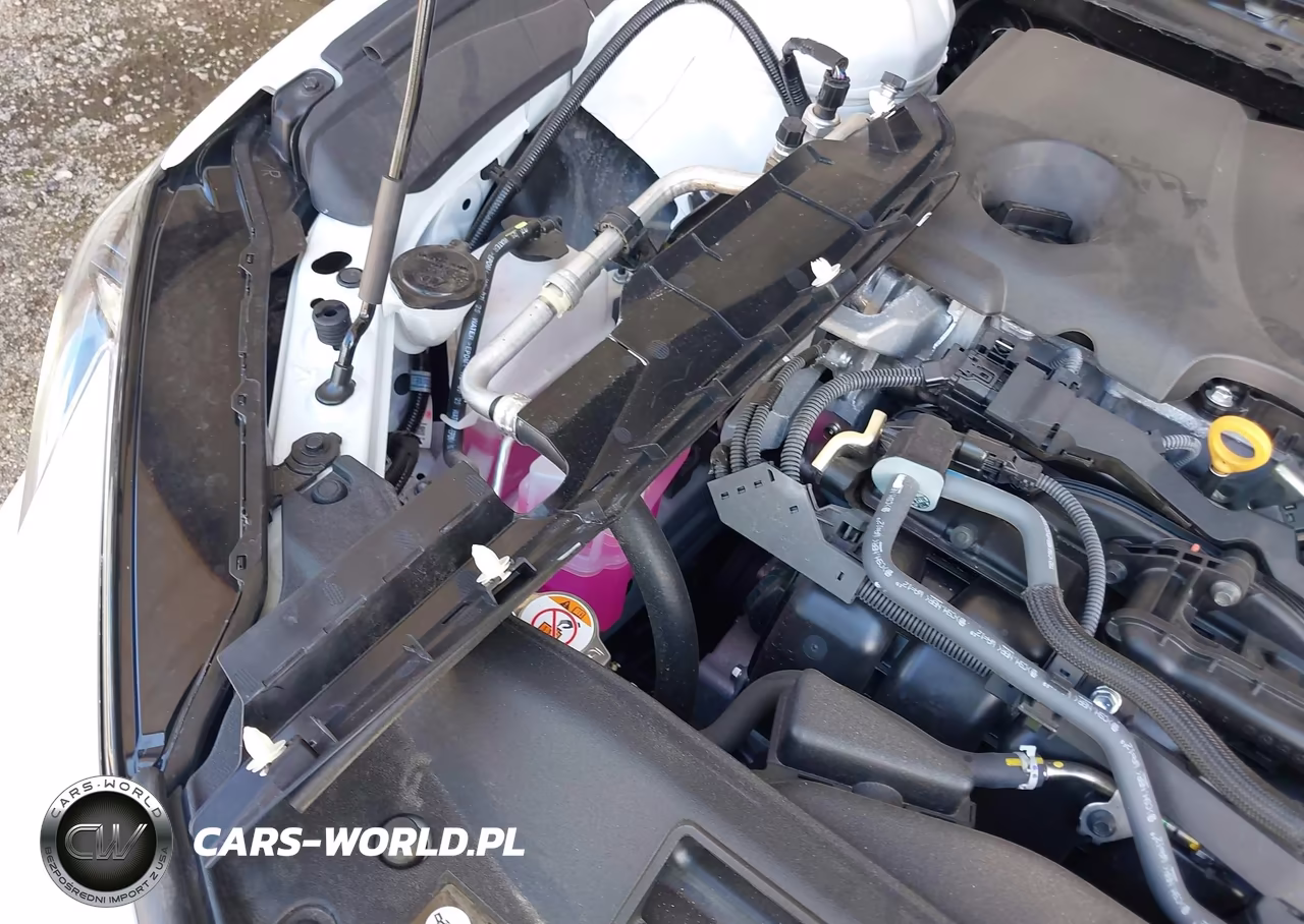 2026 Toyota Camry Le VIN:4T1DAACKXTU266930 - 12