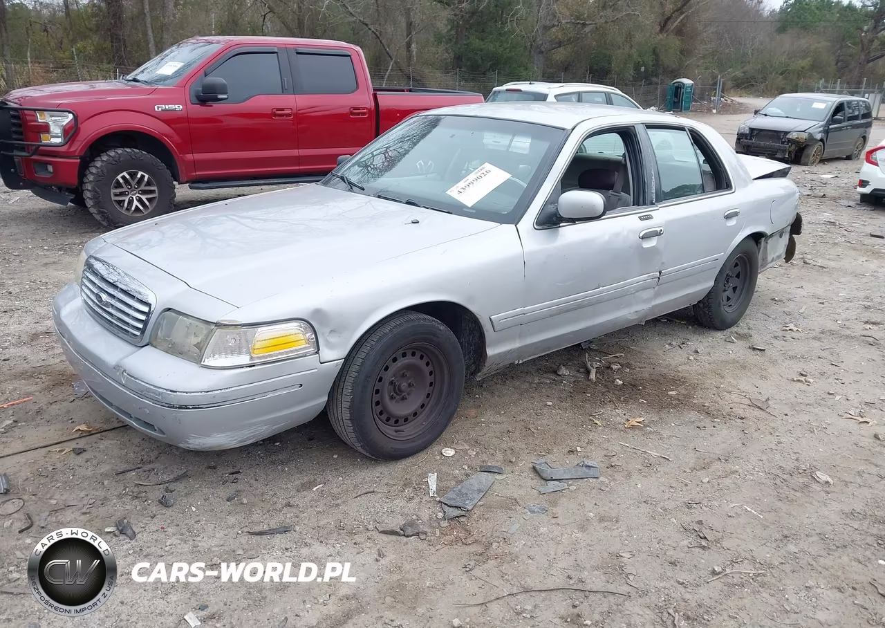 2001 Ford Crown Victoria VIN:2FAFP73W31X121323 - 2