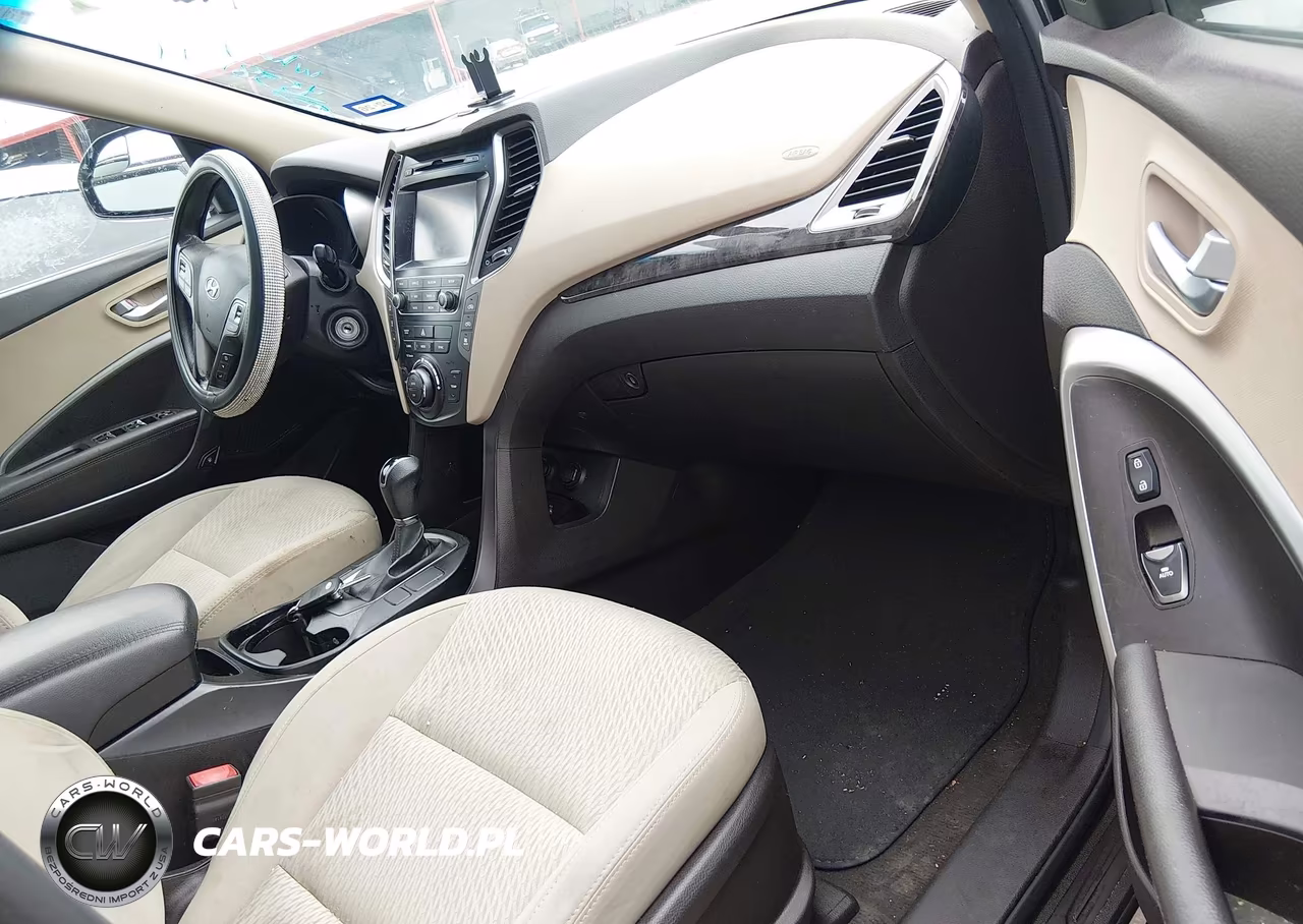 2017 Hyundai Santa Fe Se VIN:KM8SM4HF0HU167536 - 5