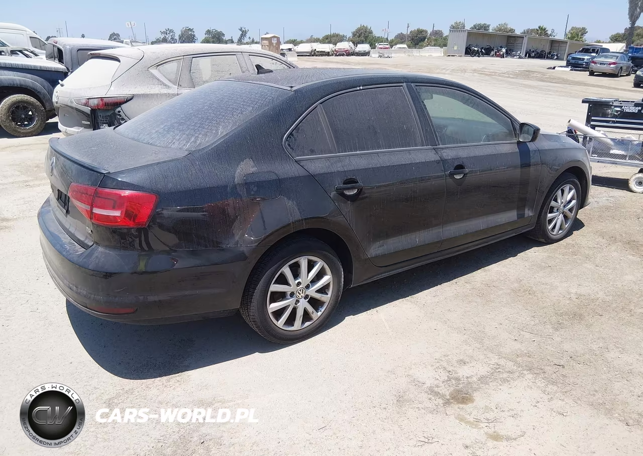2015 Volkswagen Jetta 1.8T Se VIN:3VWD17AJ9FM259409 - 4