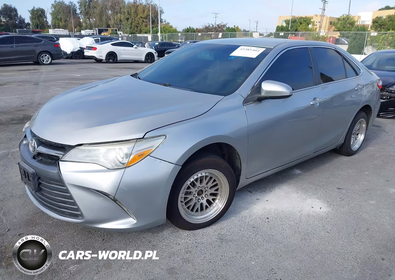 2015 Toyota Camry Le VIN:4T1BF1FK2FU057741 - 2