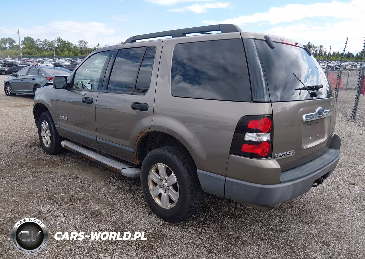2006 Ford Explorer Xls VIN:1FMEU72E46UA32054 - 3