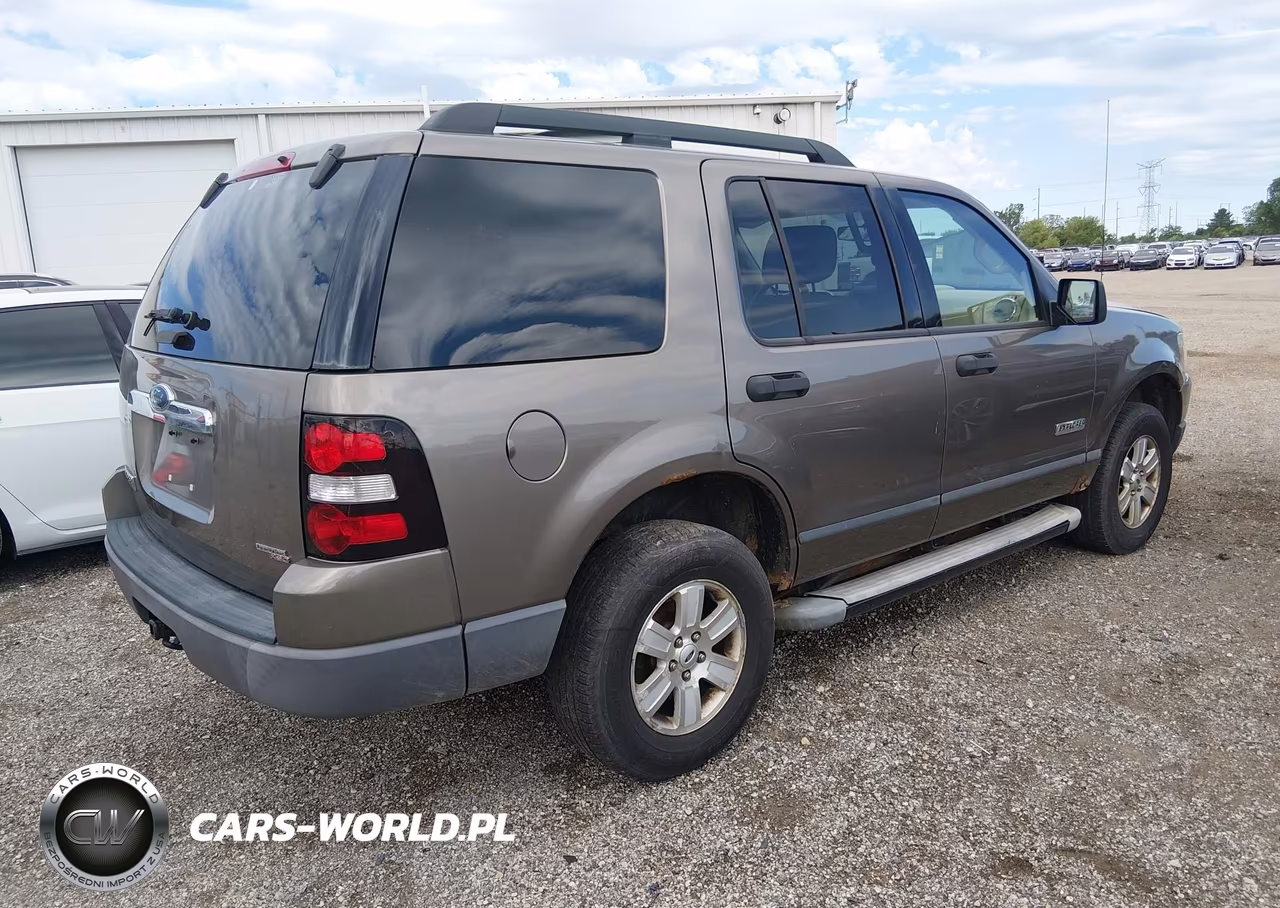 2006 Ford Explorer Xls VIN:1FMEU72E46UA32054 - 4