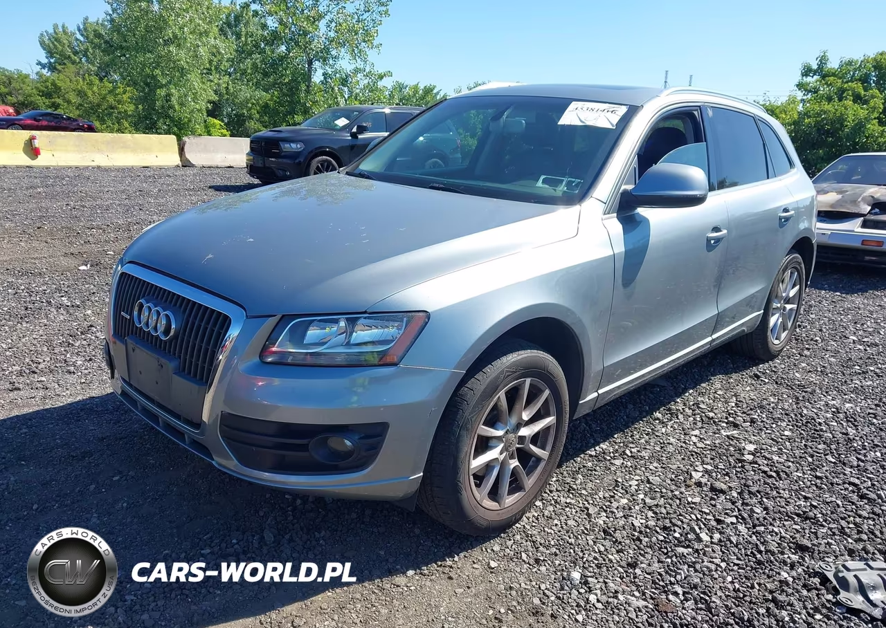2011 Audi Q5 2.0T Premium VIN:WA1CFAFP7BA012675 - 2