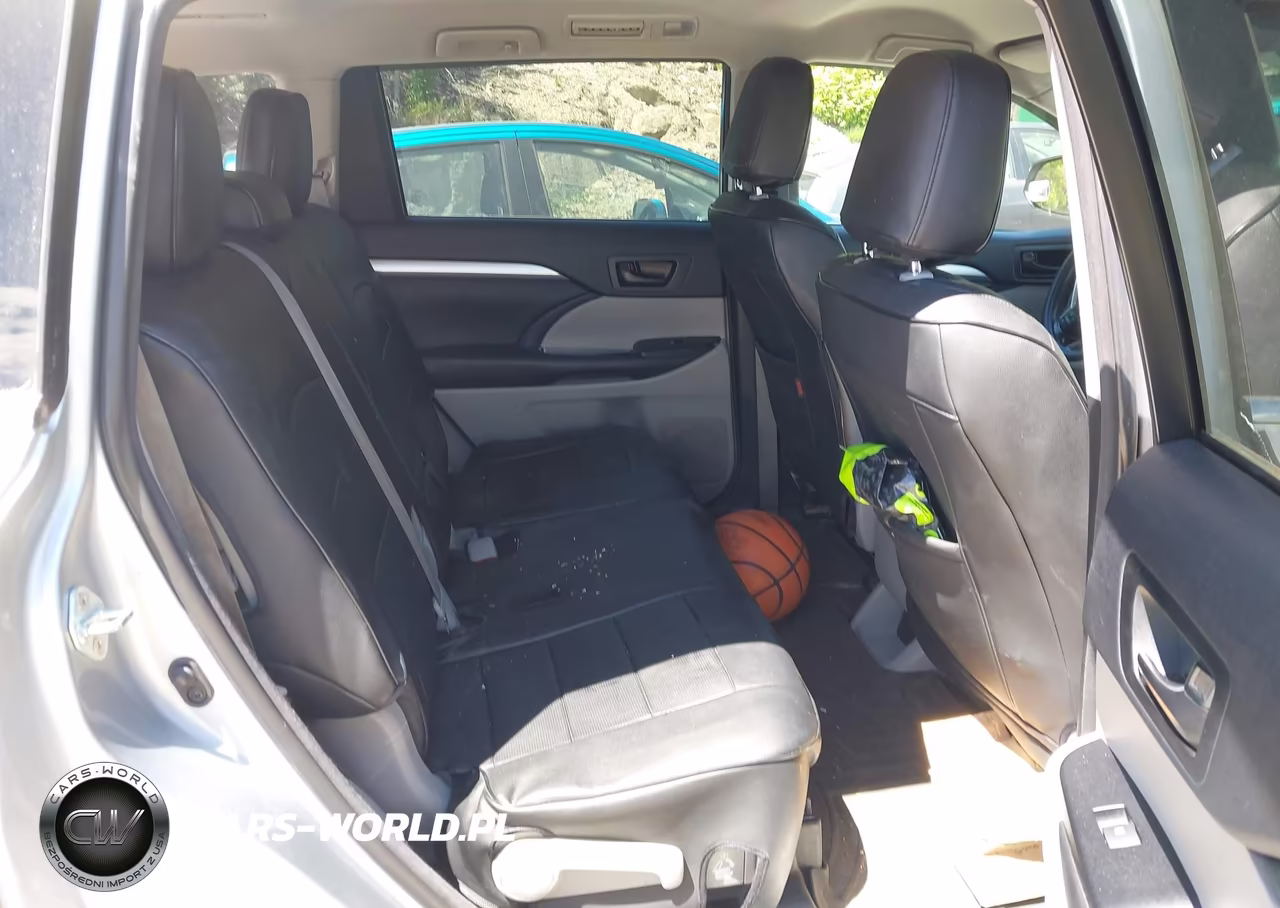 2017 Toyota Highlander Le Plus VIN:5TDBZRFH8HS391150 - 8