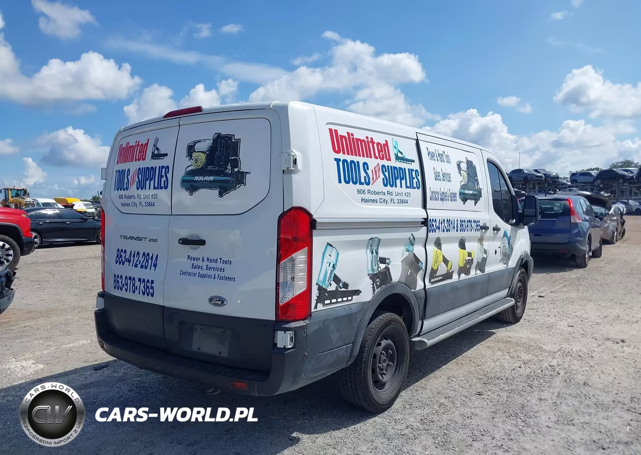 2019 Ford Transit-250 VIN:1FTYR1YM5KKB01757 - 4