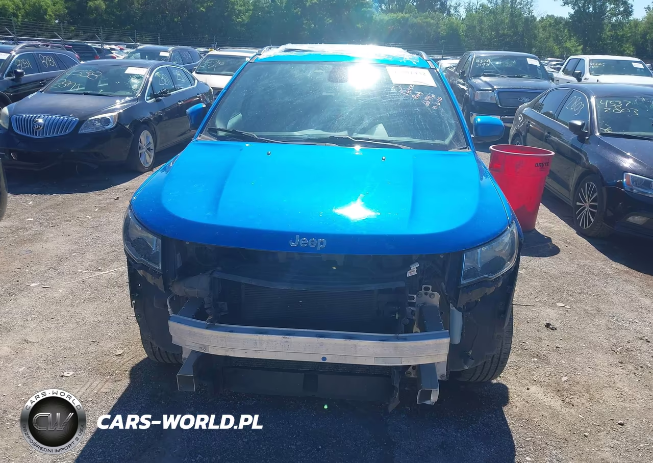 2018 Jeep Compass Latitude 4X4 VIN:3C4NJDBB4JT144275 - 12