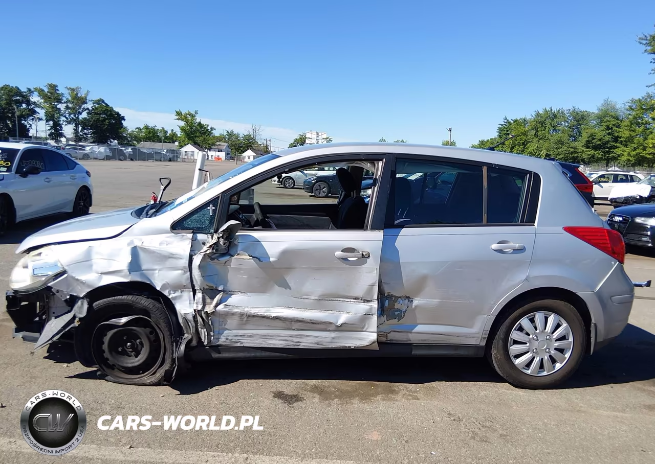 2009 Nissan Versa 1.8S VIN:3N1BC13E29L464102 - 14