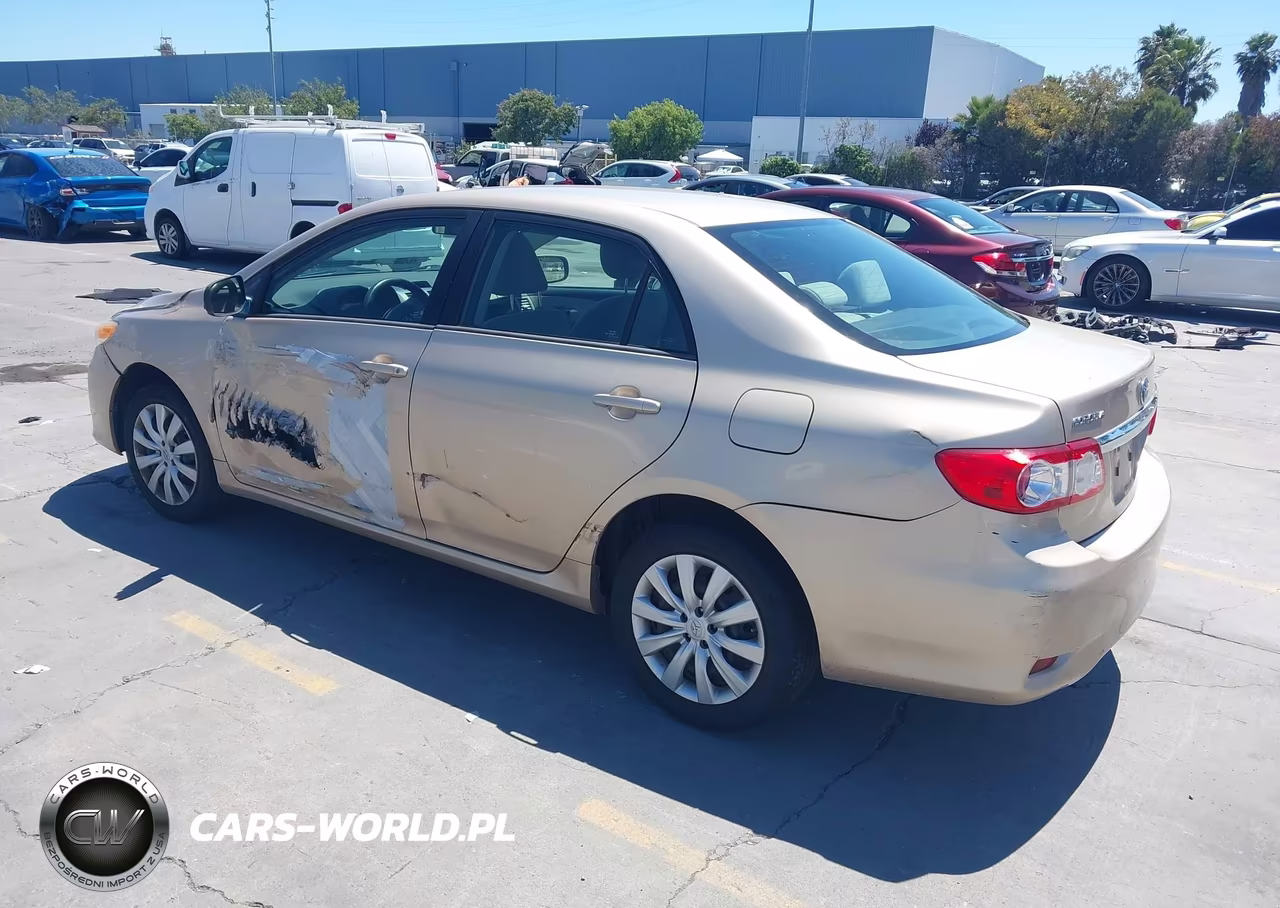 2012 Toyota Corolla Le VIN:2T1BU4EE2CC827906 - 3
