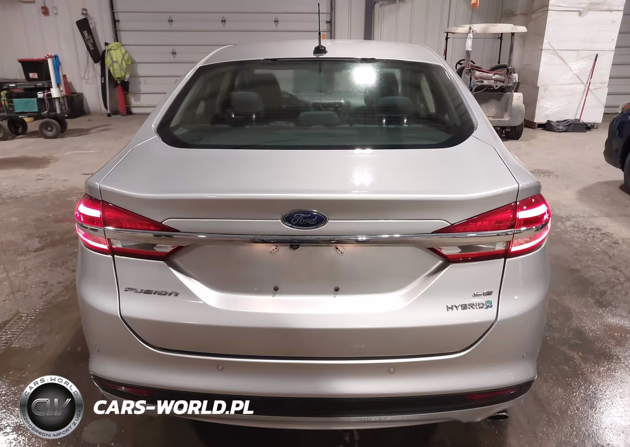 2018 Ford Fusion Hybrid Se VIN:3FA6P0LU2JR258080 - 18