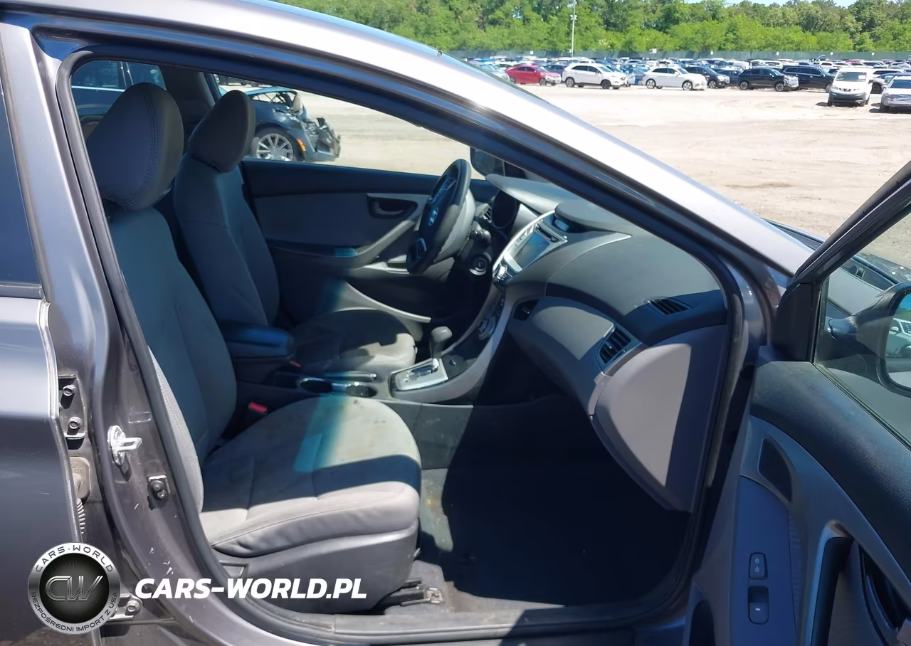 2011 Hyundai Elantra Gls VIN:5NPDH4AE1BH057535 - 5