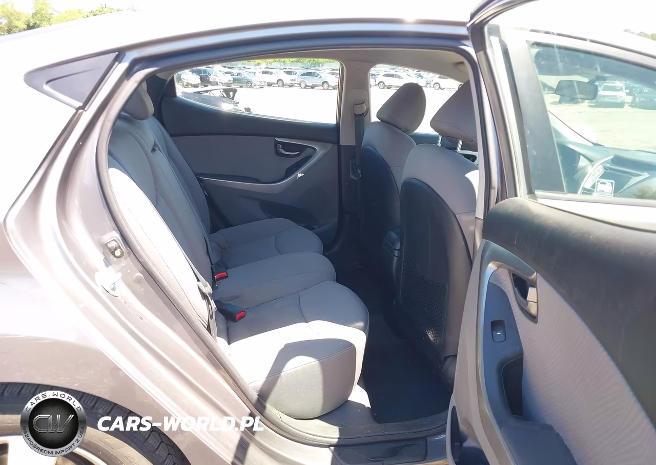 2011 Hyundai Elantra Gls VIN:5NPDH4AE1BH057535 - 8