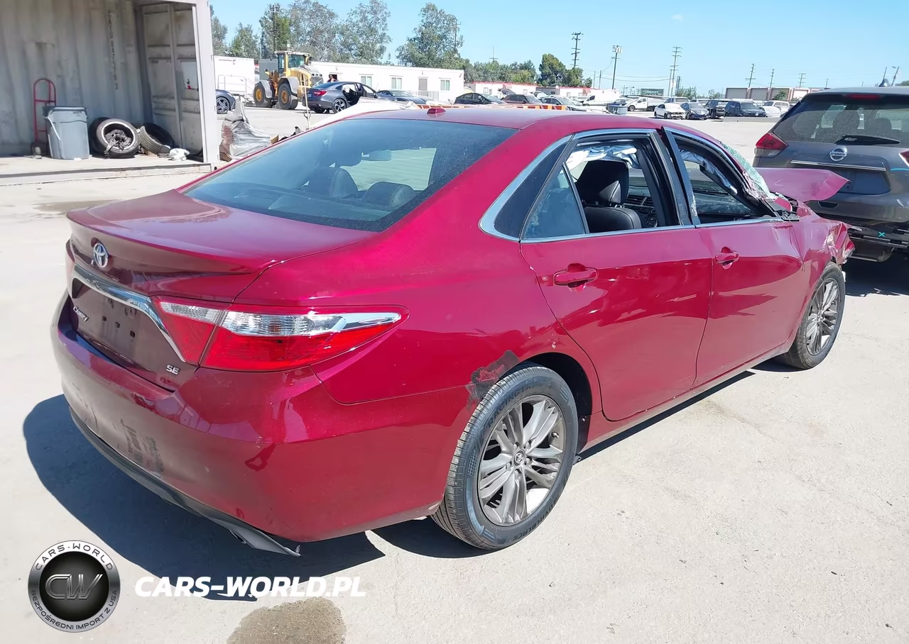 2017 Toyota Camry Se VIN:4T1BF1FK1HU677144 - 4