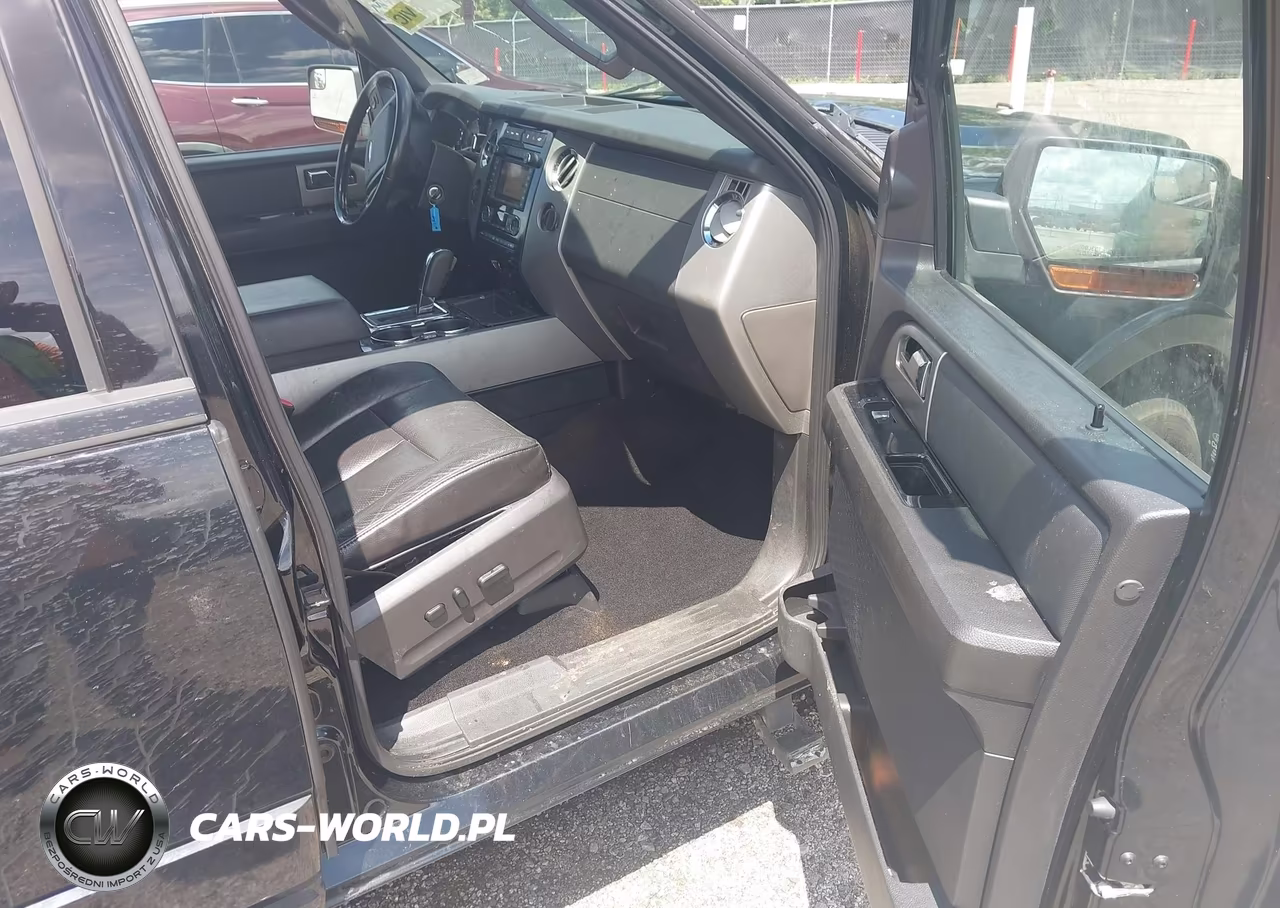 2013 Ford Expedition Limited VIN:1FMJU2A51DEF34658 - 5