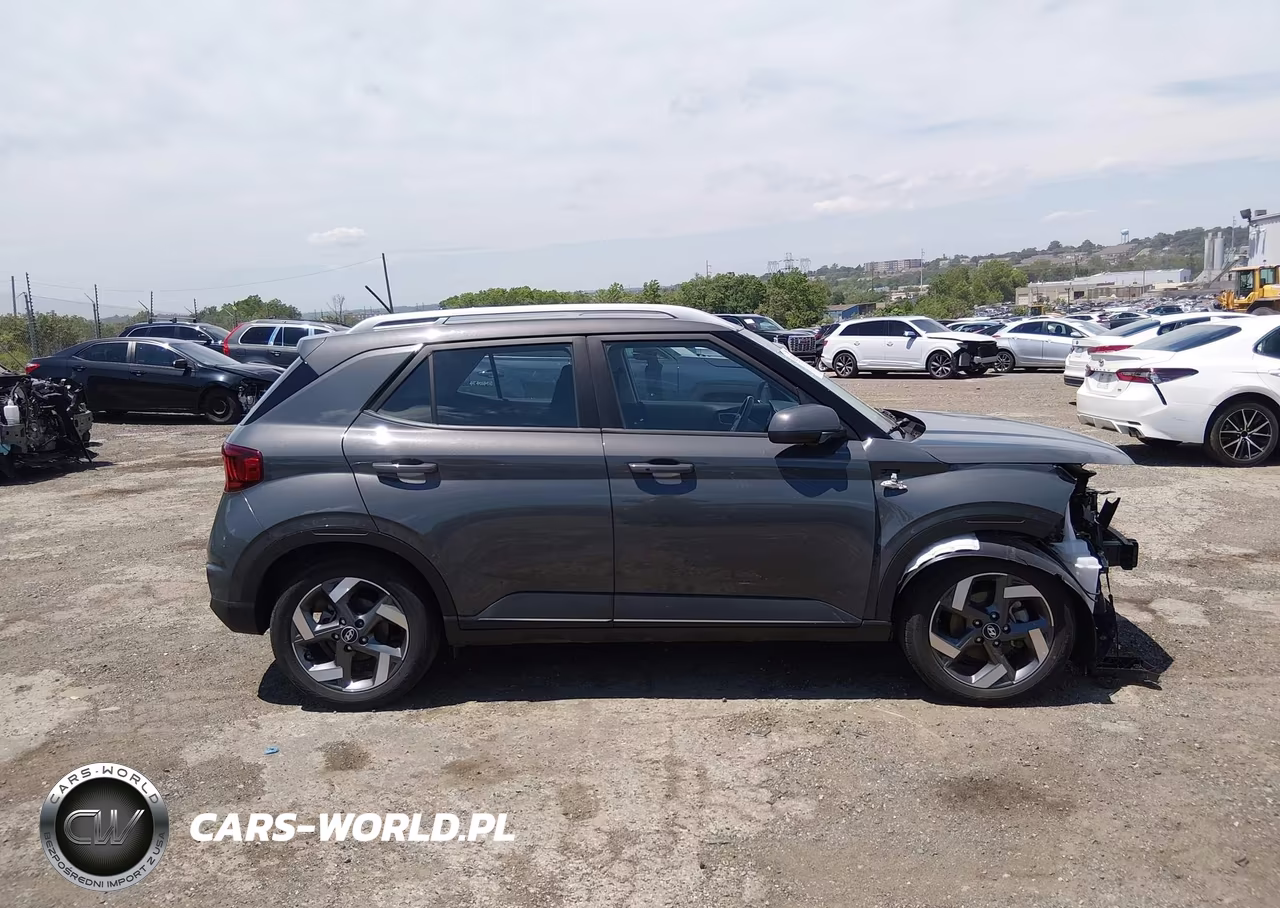 2025 Hyundai Venue Sel VIN:KMHRC8A38SU392674 - 13