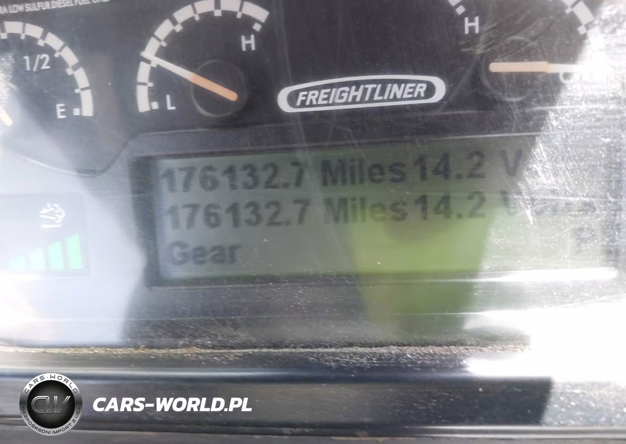 2013 Freightliner Chassis M Line Walk-In Van VIN:4UZAAPDU1DCBS0576 - 5