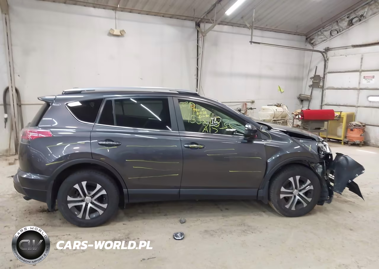 2017 Toyota Rav4 Le VIN:JTMBFREV3HJ166745 - 14