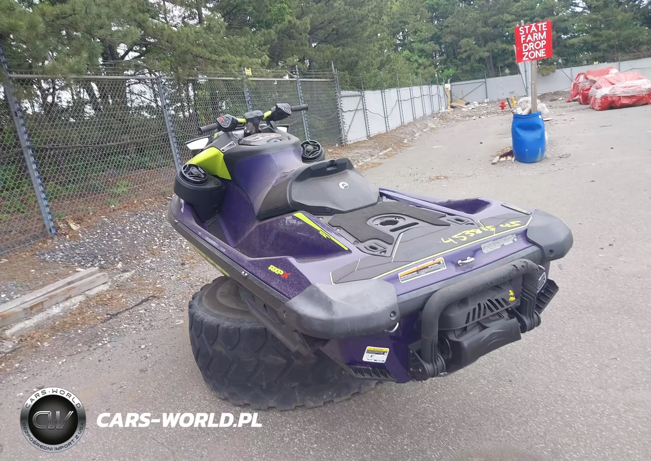 2021 Seadoo Rxt-X 300 VIN:YDV47351A121 - 3