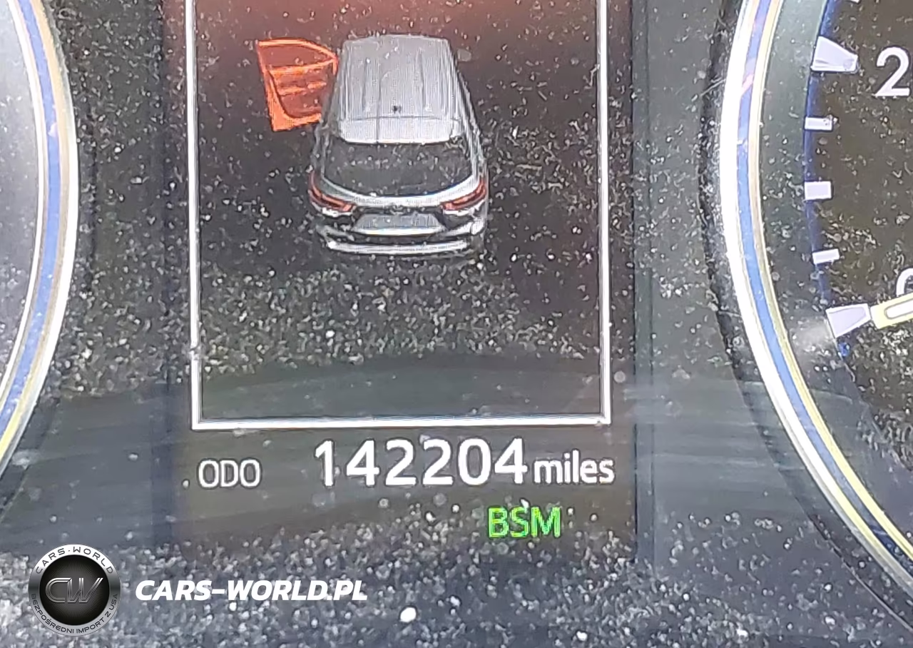 2018 Toyota Highlander Xle VIN:5TDJZRFH4JS882610 - 15