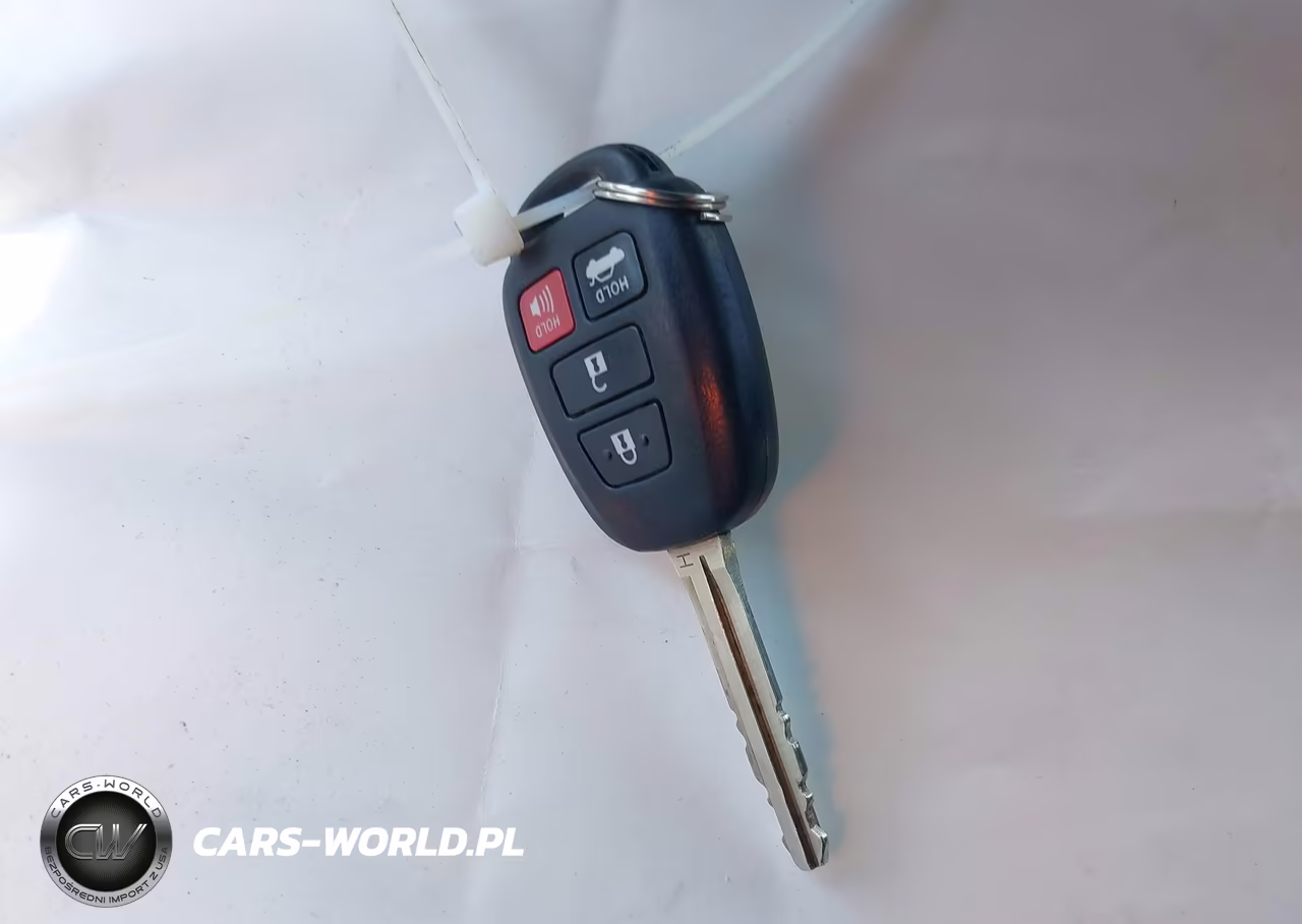2016 Toyota Corolla Le Plus VIN:5YFBURHE7GP456577 - 11