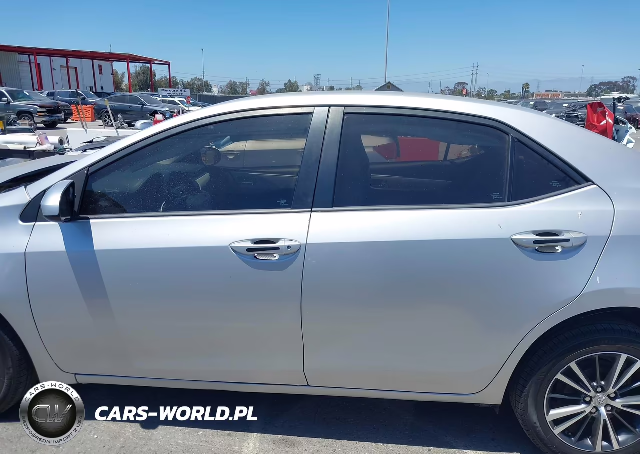 2016 Toyota Corolla Le Plus VIN:5YFBURHE7GP456577 - 14