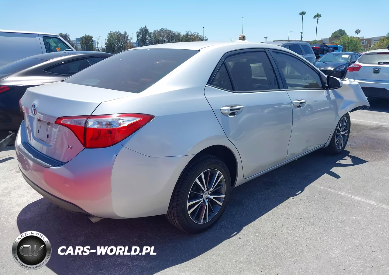 2016 Toyota Corolla Le Plus VIN:5YFBURHE7GP456577 - 4