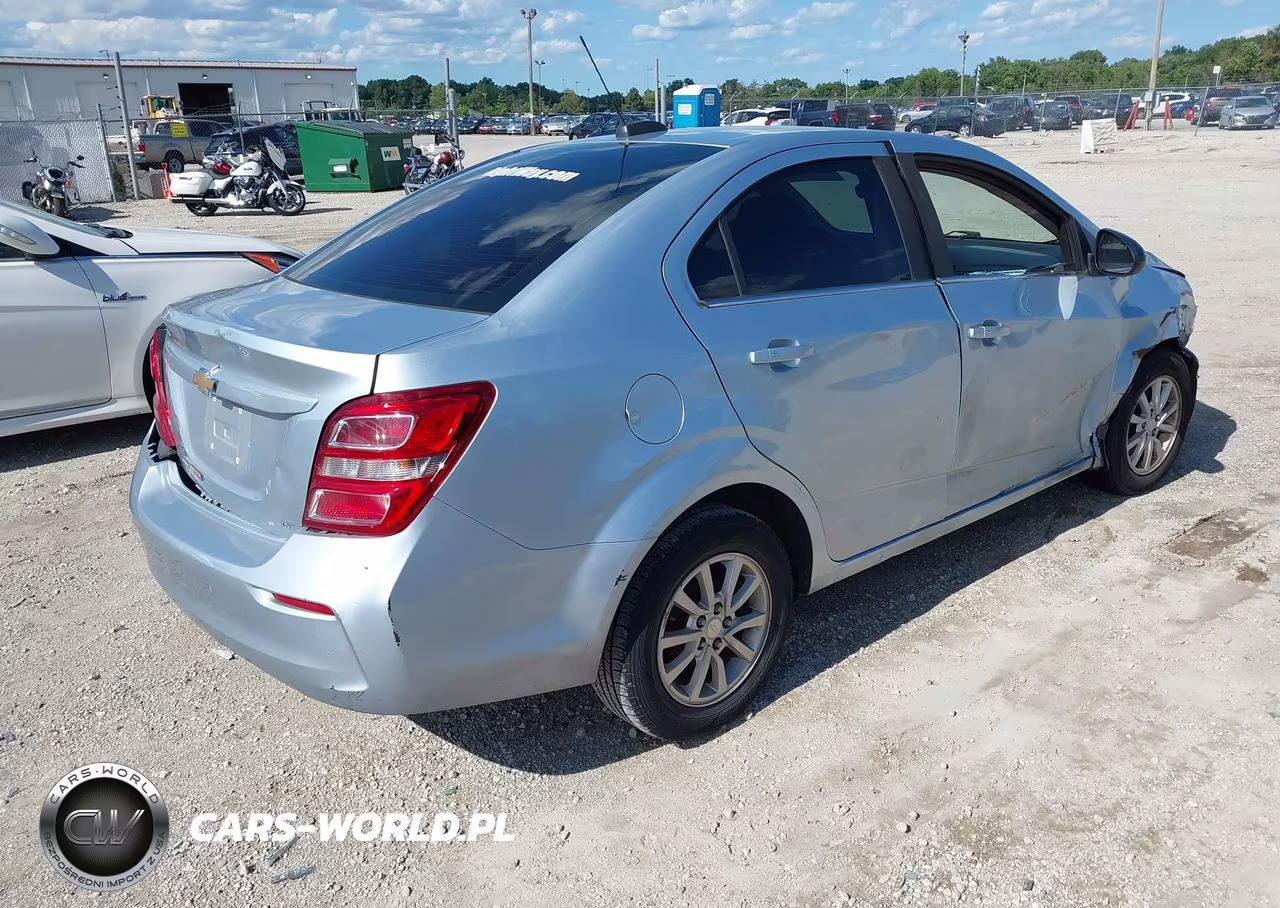 2017 Chevrolet Sonic Lt Auto VIN:1G1JD5SB1H4166285 - 4