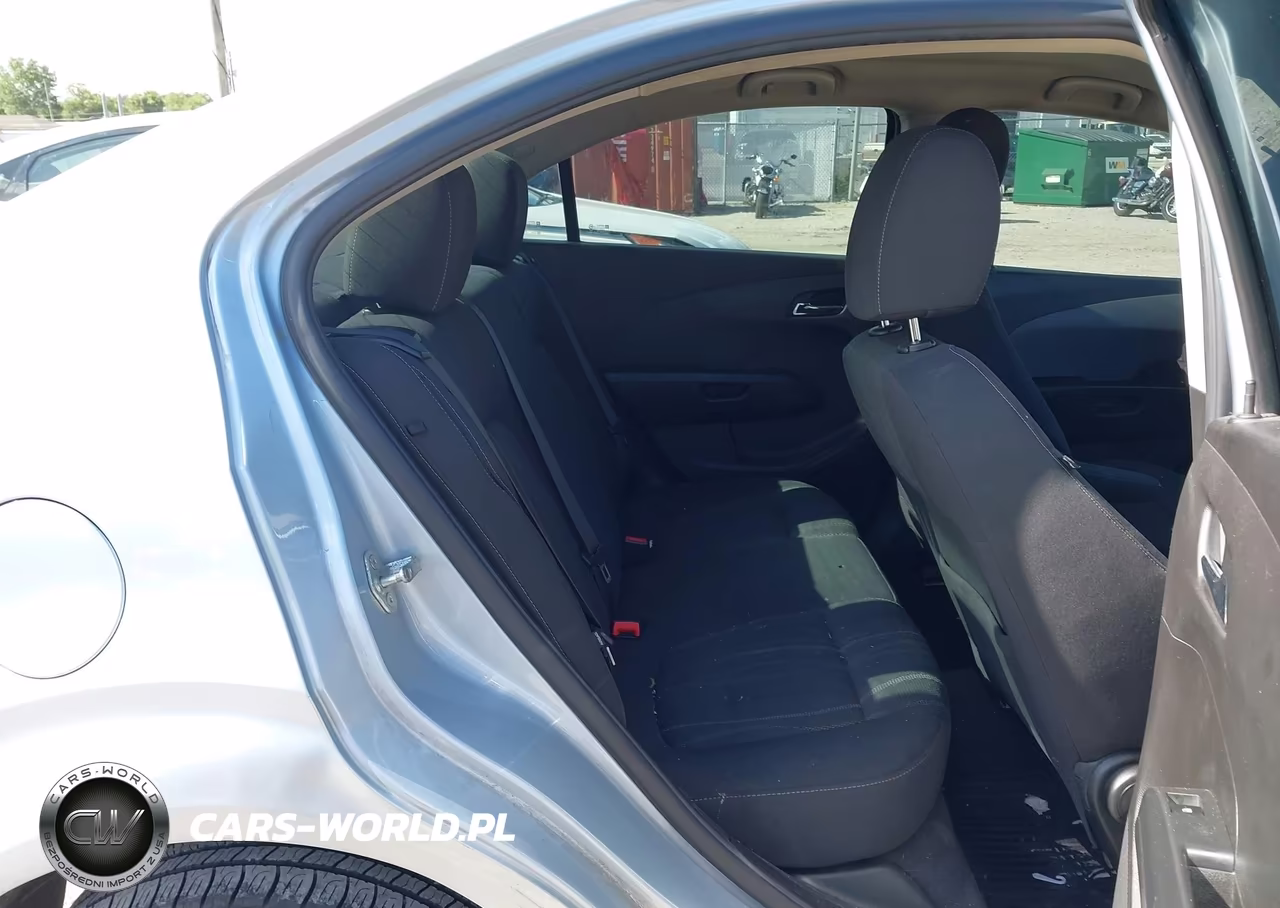 2017 Chevrolet Sonic Lt Auto VIN:1G1JD5SB1H4166285 - 8