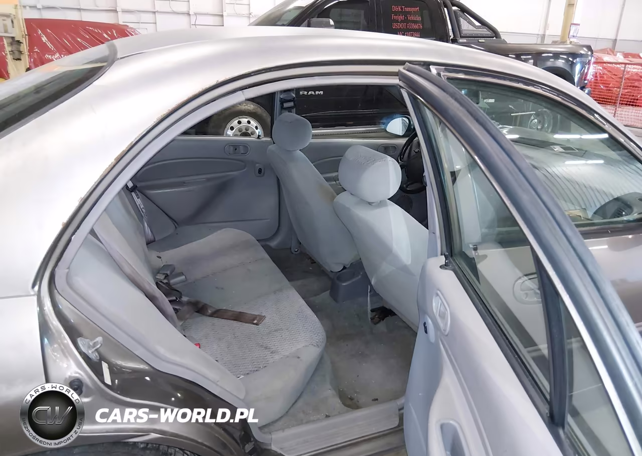 2001 Ford Escort VIN:3FAFP13P31R197225 - 8