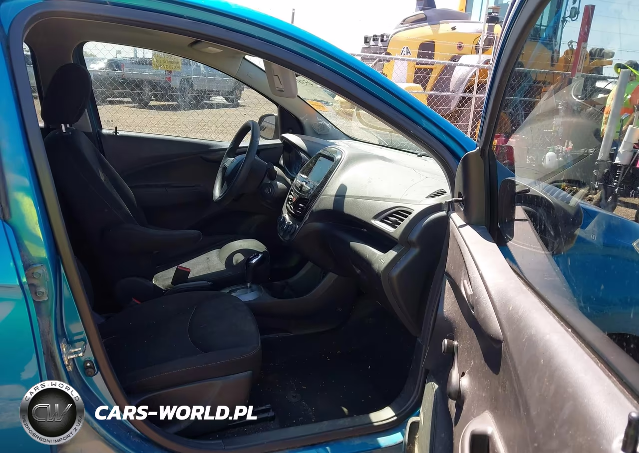 2019 Chevrolet Spark Ls Cvt VIN:KL8CB6SA8KC785541 - 5