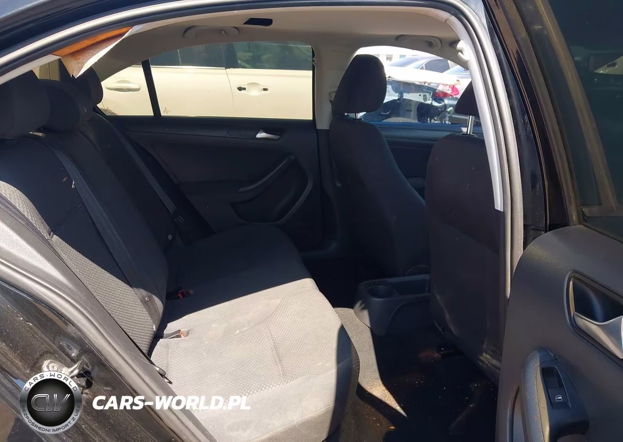 2012 Volkswagen Jetta 2.0L S VIN:3VW2K7AJ2CM397793 - 8