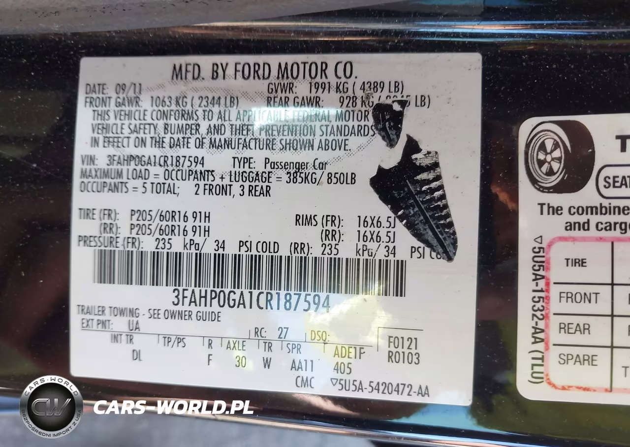 2012 Ford Fusion S VIN:3FAHP0GA1CR187594 - 9