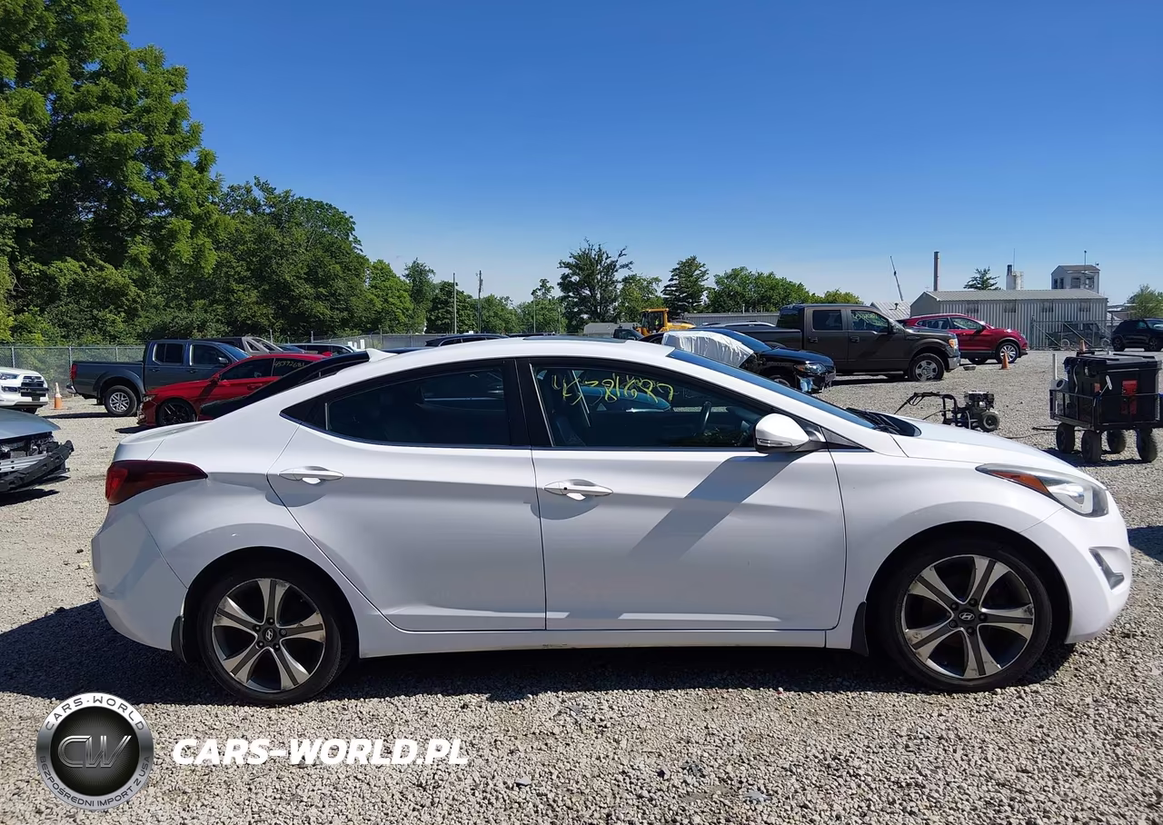 2015 Hyundai Elantra Sport VIN:KMHDH4AH9FU382886 - 13