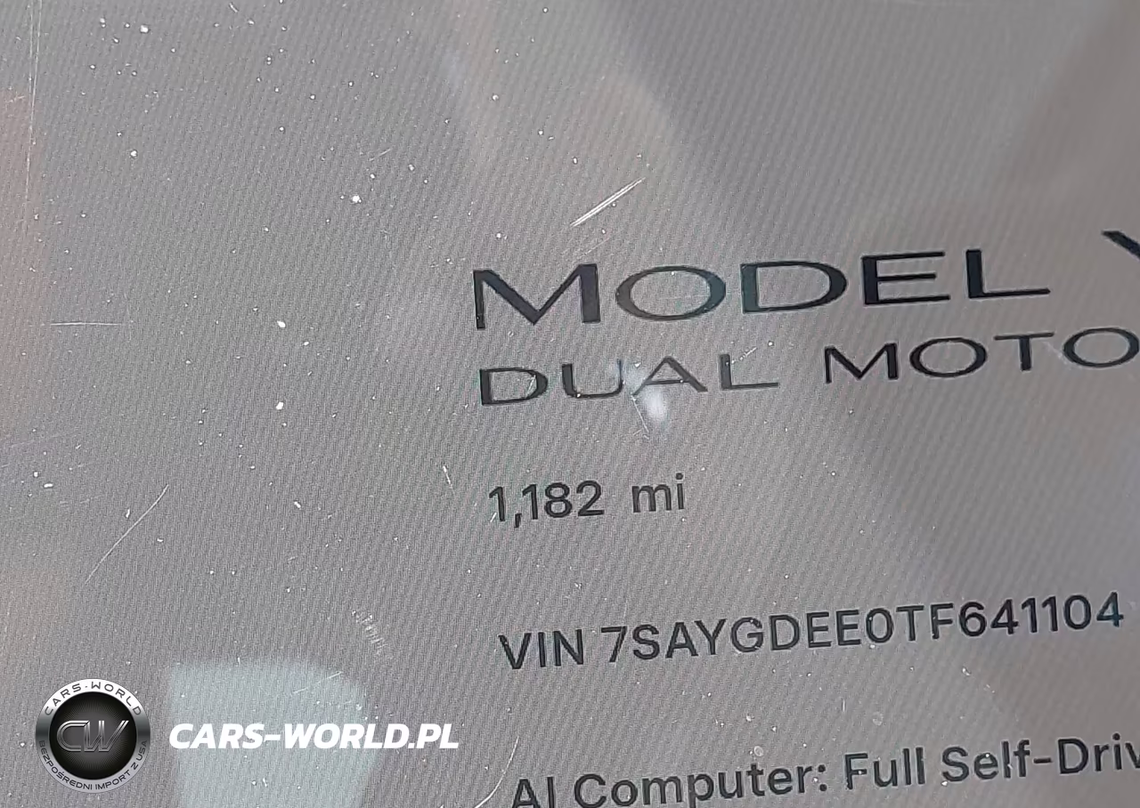 2026 Tesla Model Y All-Wheel Drive-Long Range Launch Series-Premium All-Wheel Drive VIN:7SAYGDEE0TF641104 - 15