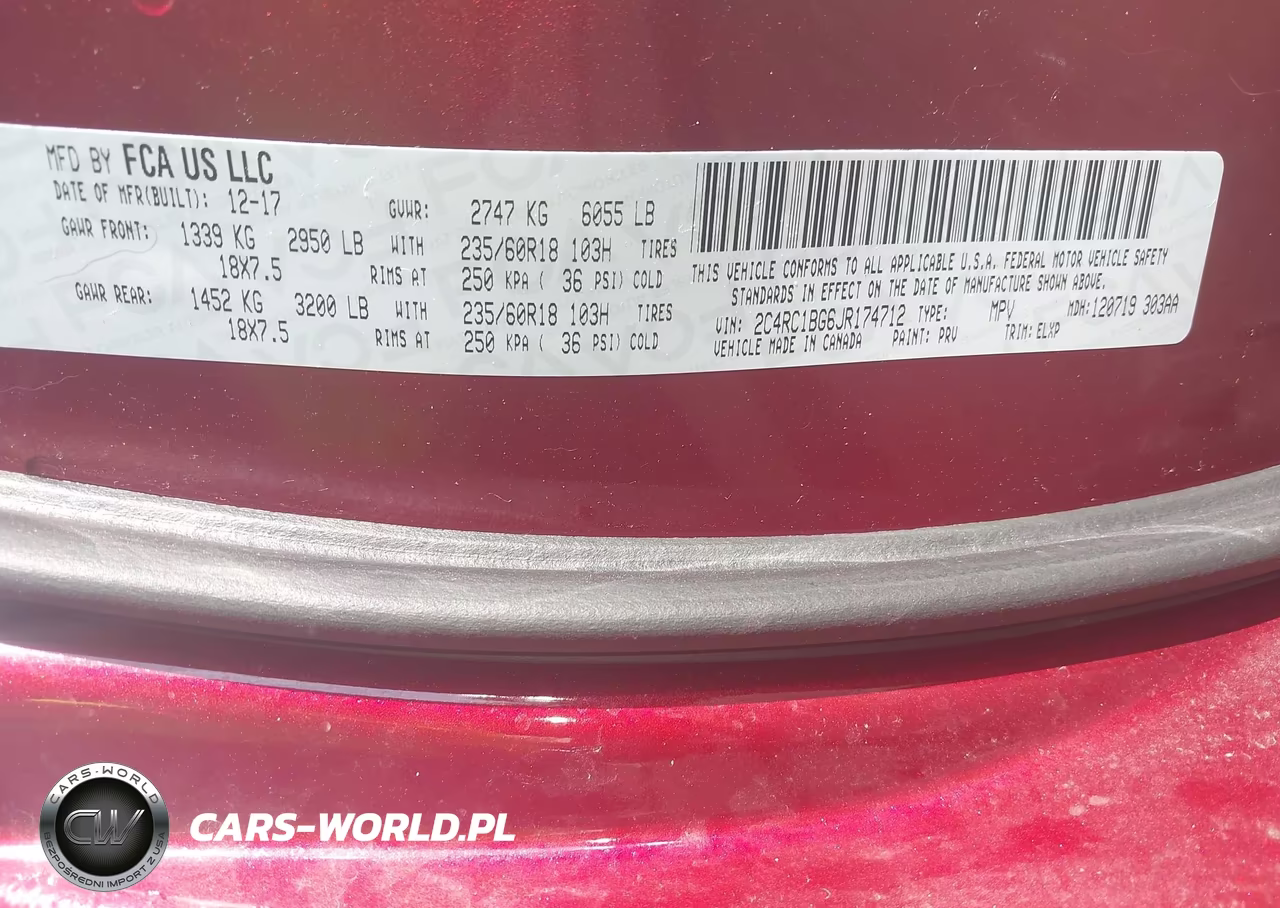 2018 Chrysler Pacifica Touring L VIN:2C4RC1BG6JR174712 - 9