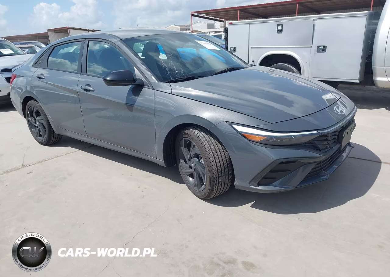 2026 Hyundai Elantra Sel Sport – zdjęcie 1 z 17