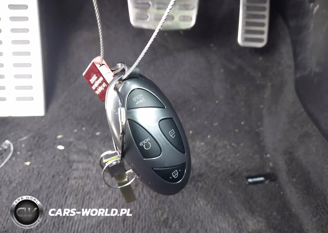 2026 Hyundai Elantra Sel Sport VIN:KMHLM4DG7TU217411 - 11