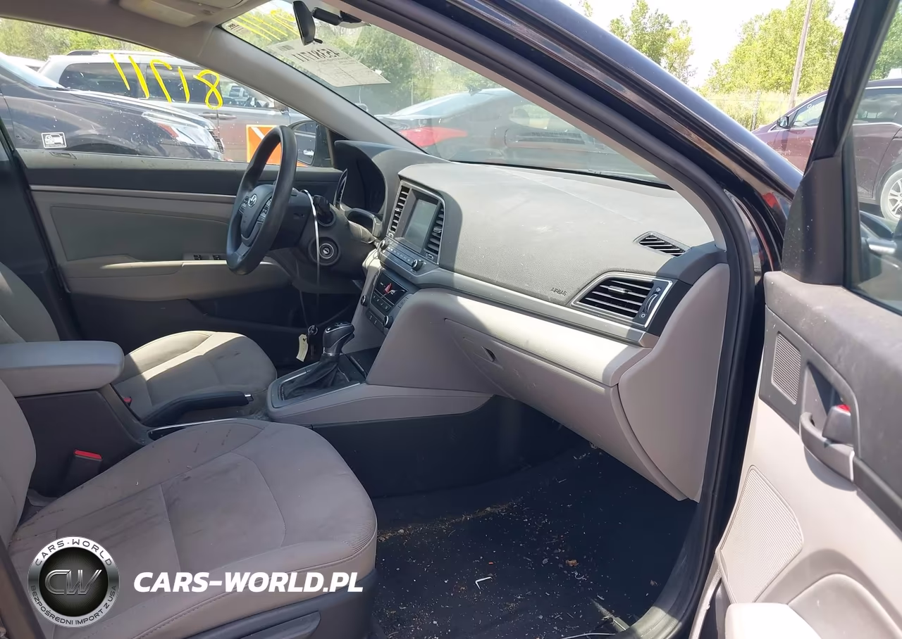 2018 Hyundai Elantra Sel VIN:5NPD84LF1JH331496 - 5