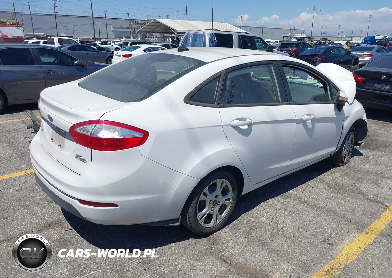 2016 Ford Fiesta VIN:3FADP4BJ7GM165079 - 4