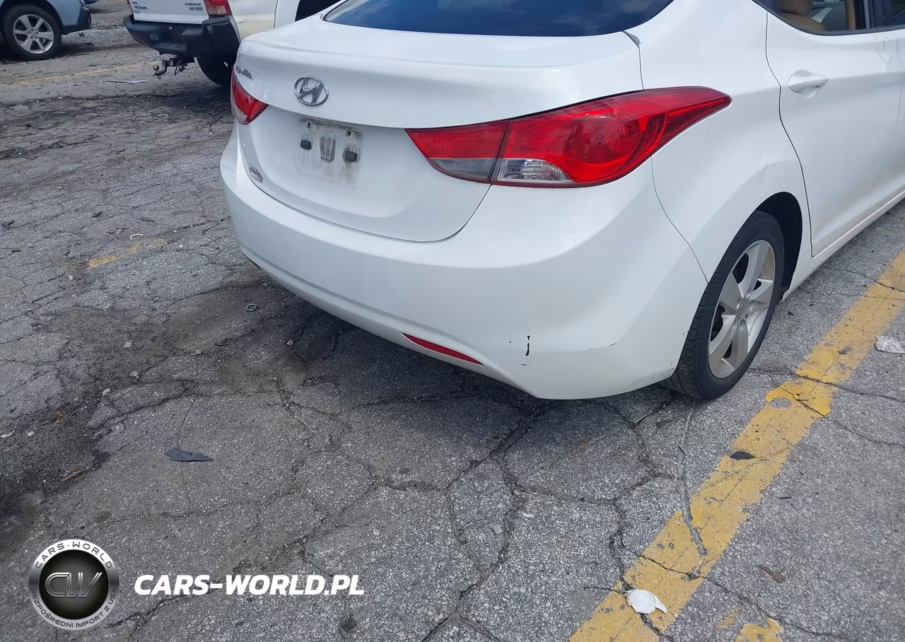 2011 Hyundai Elantra Gls VIN:5NPDH4AE9BH007773 - 12