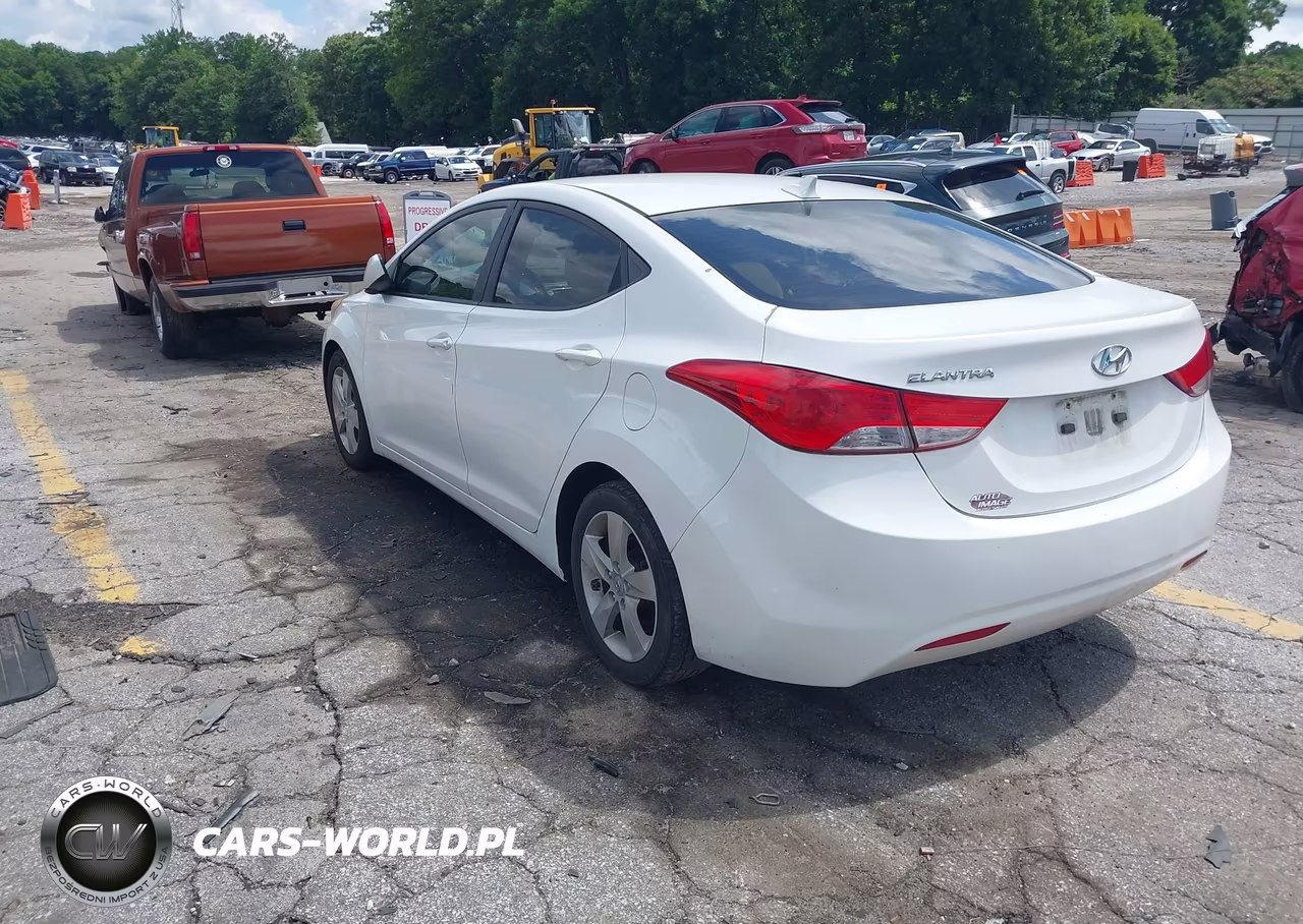 2011 Hyundai Elantra Gls VIN:5NPDH4AE9BH007773 - 3
