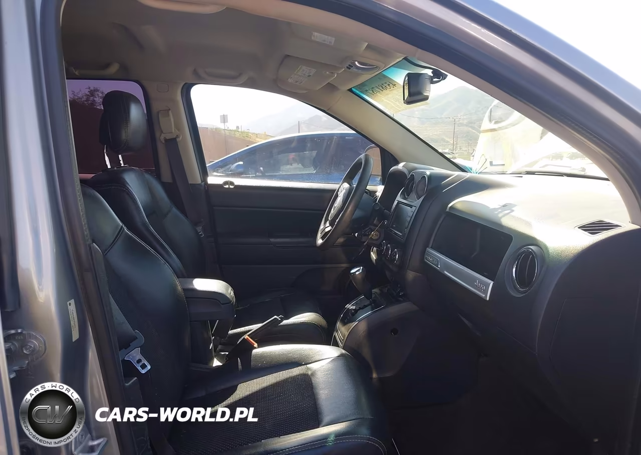2015 Jeep Compass Altitude Edition VIN:1C4NJCBA1FD263867 - 5