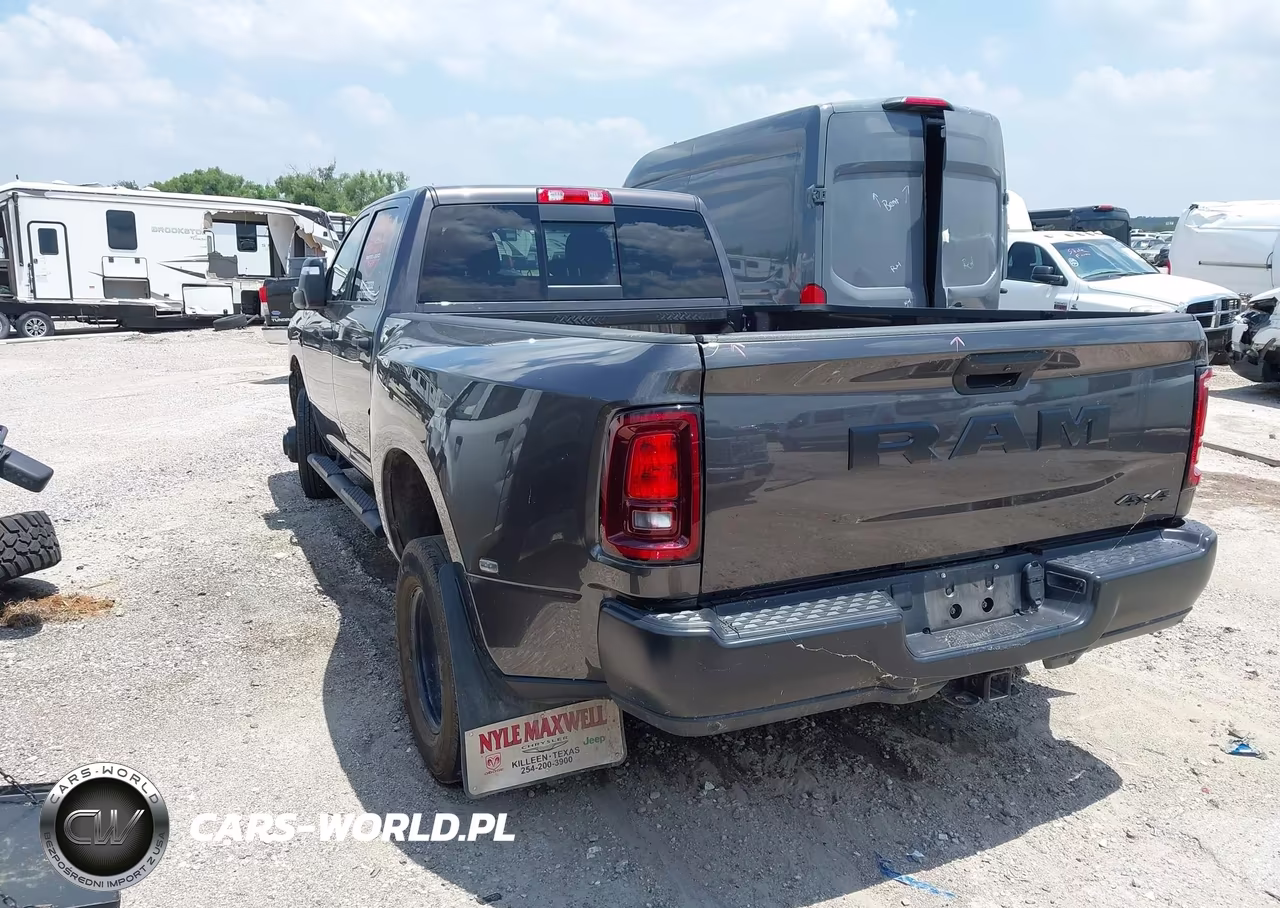 2025 Ram 3500 Tradesman 4X4 8' Box VIN:3C63RRGL4SG509604 - 3