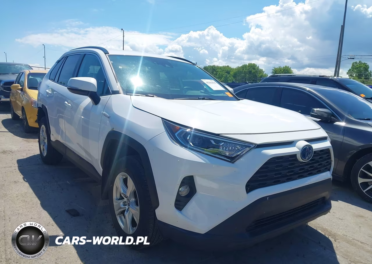 2020 Toyota Rav4 Hybrid Xle – zdjęcie 1 z 17