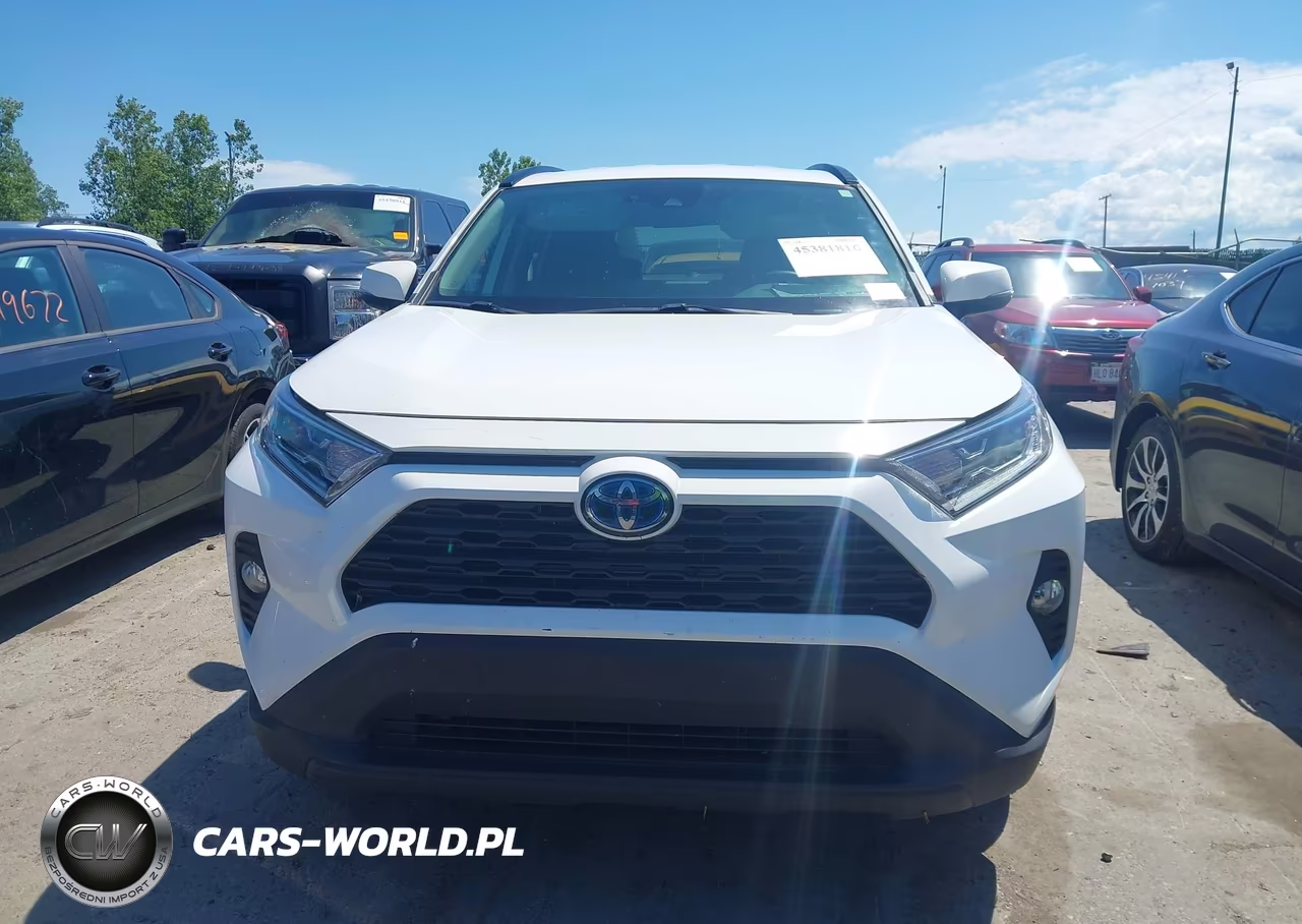 2020 Toyota Rav4 Hybrid Xle VIN:4T3R6RFV5LU001688 - 13
