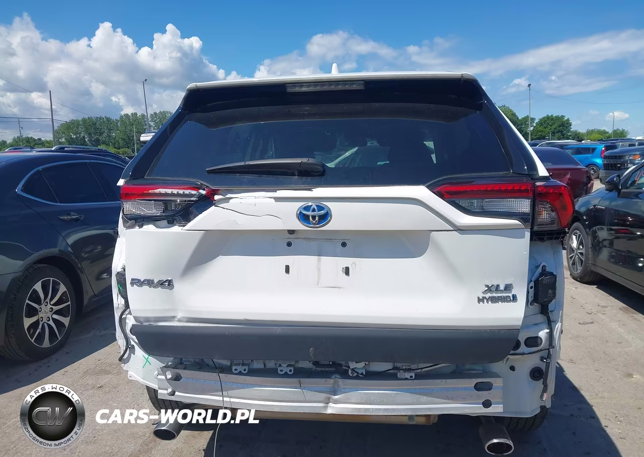 2020 Toyota Rav4 Hybrid Xle VIN:4T3R6RFV5LU001688 - 17